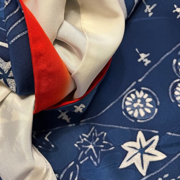 100% Silk Japanese Kimono // Luxurious Robe // Duster - Picture 11 of 11